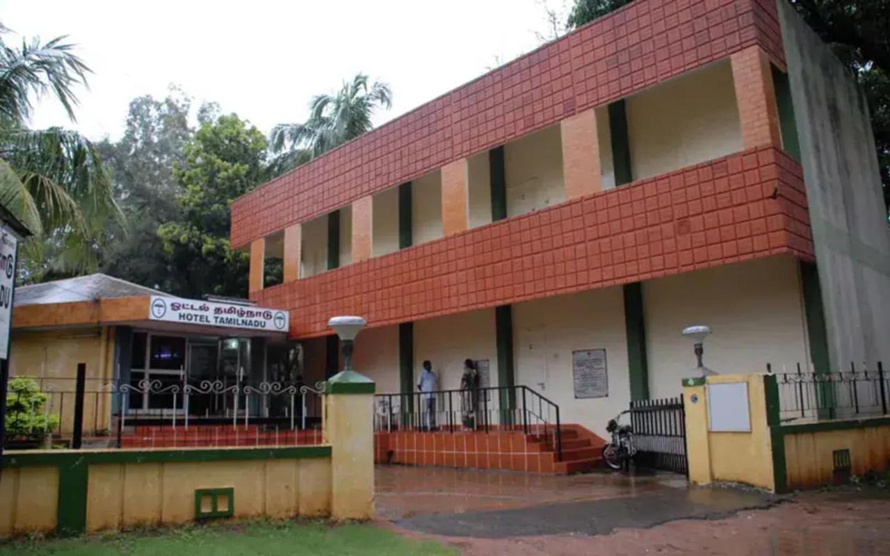 Hotel Tamilnadu, Courtallam I Kuttālam 외부 사진